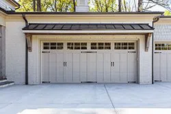 Brockton Metro Garage Door Repair Service Brockton, MA 508-534-1664 Brockton Metro Garage Door Repair Service Brockton, MA 508-534-1664 - garage-doors-side