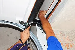 Brockton Metro Garage Door Repair Service Brockton, MA 508-534-1664 Brockton Metro Garage Door Repair Service Brockton, MA 508-534-1664 - repair-side
